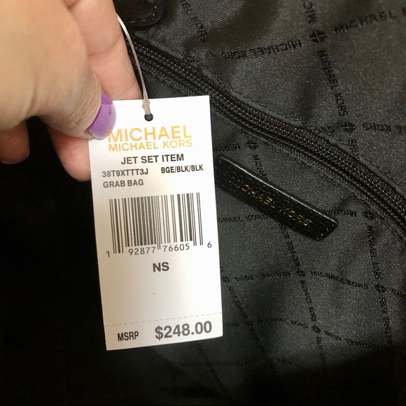 MK Michael Kors Jet Set Grab Bag Purse Beige Black - Picture 6 of 8